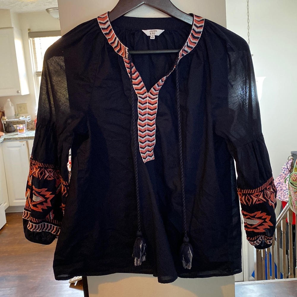 Crown & Ivy shirt